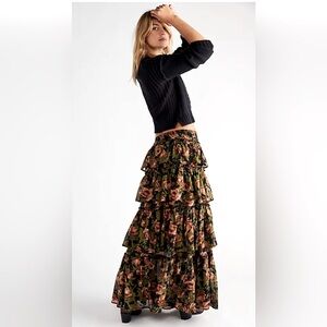 NEW WITH TAG 🏷️ FREE PEOPLE SAWYER MAXI SKIRT MED
